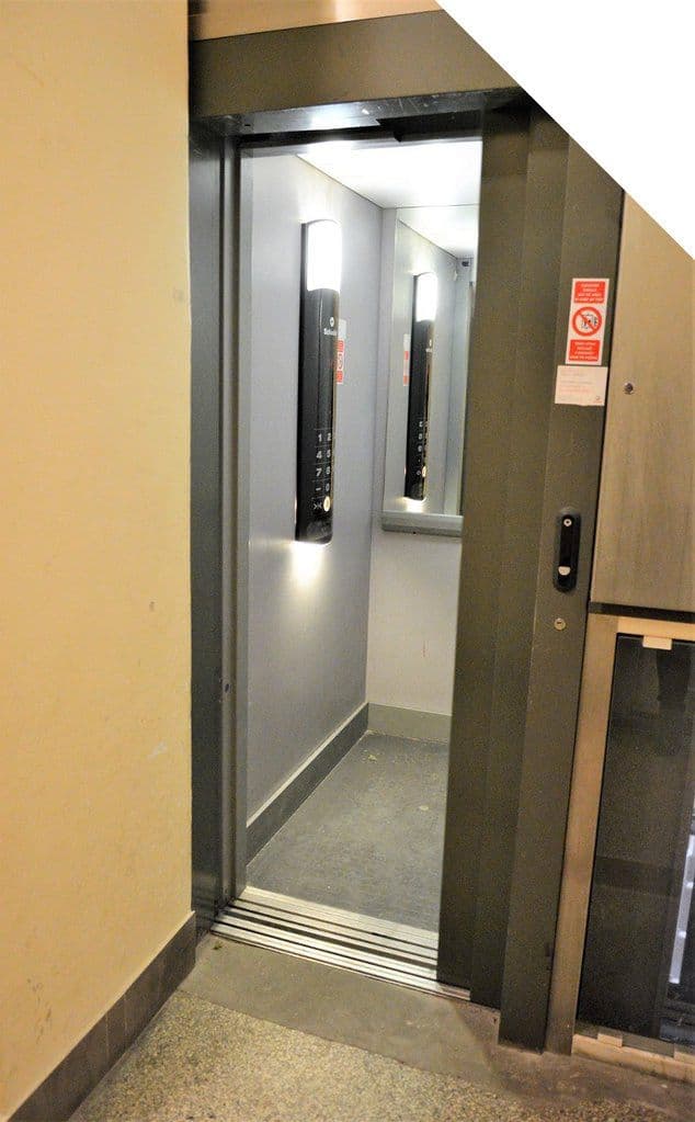 Pronájem bytu 3+kk 80 m², Slovinská, Praha, Praha Pronájem bytu 3+kk 80 m², Slovinská, Praha, Praha