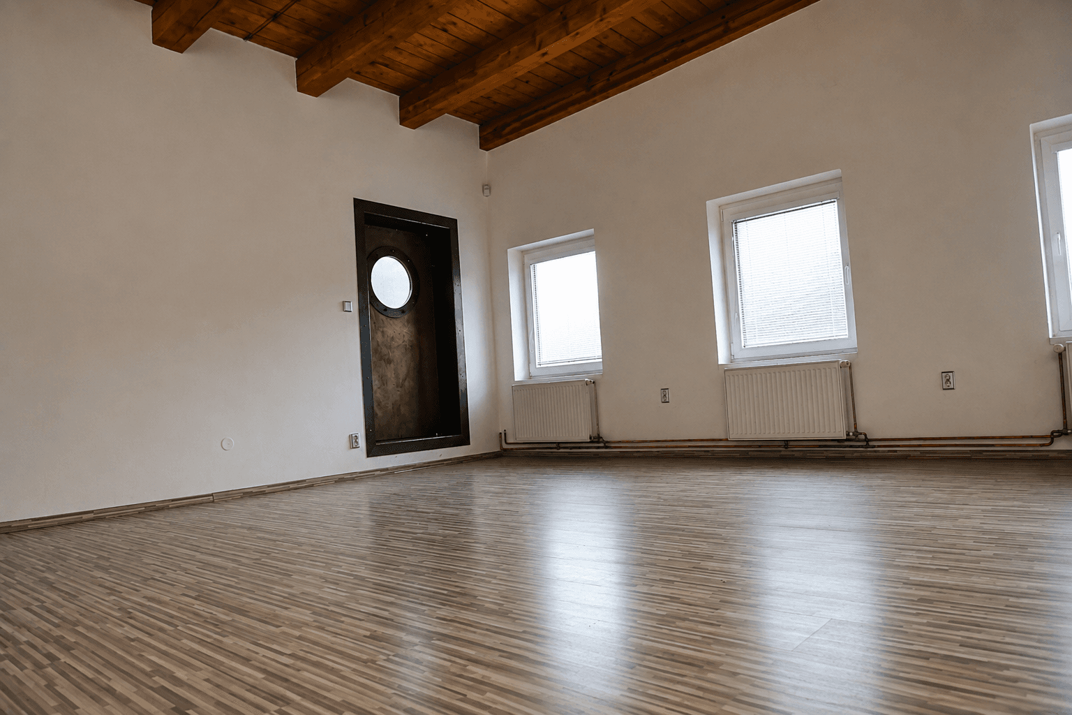 Pronájem bytu 2+kk 80 m², Ant. Škváry, Kladno, Středočeský kraj Pronájem bytu 2+kk 80 m², Ant. Škváry, Kladno, Středočeský kraj