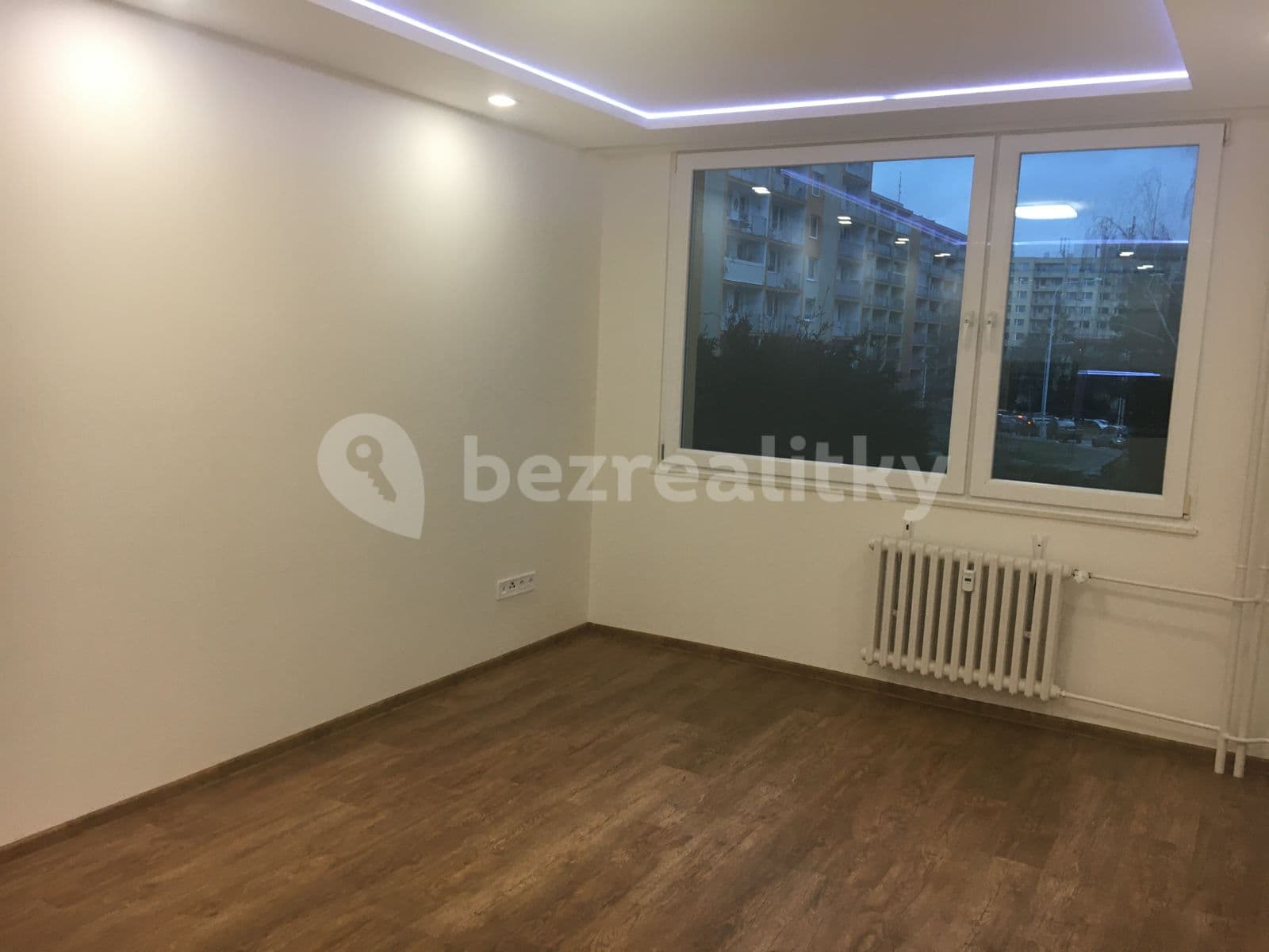 Pronájem bytu 2+kk 45 m², Nevanova, Praha, Praha Pronájem bytu 2+kk 45 m², Nevanova, Praha, Praha