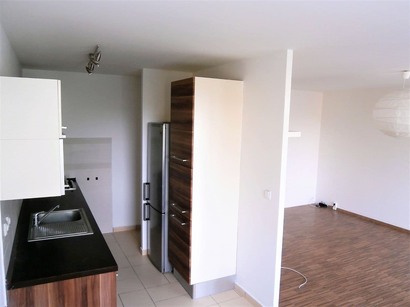 Pronájem bytu 3+1 78 m², Zvoncovitá, Praha, Praha Pronájem bytu 3+1 78 m², Zvoncovitá, Praha, Praha