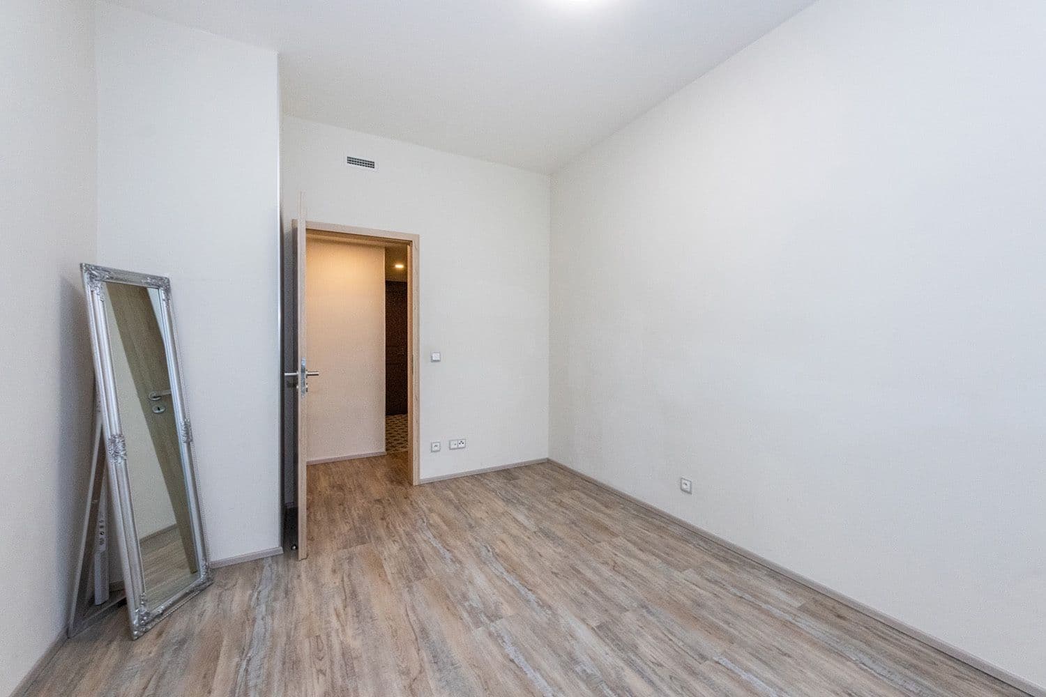 Pronájem bytu 2+kk 45 m², Na Zámecké, Praha, Praha Pronájem bytu 2+kk 45 m², Na Zámecké, Praha, Praha