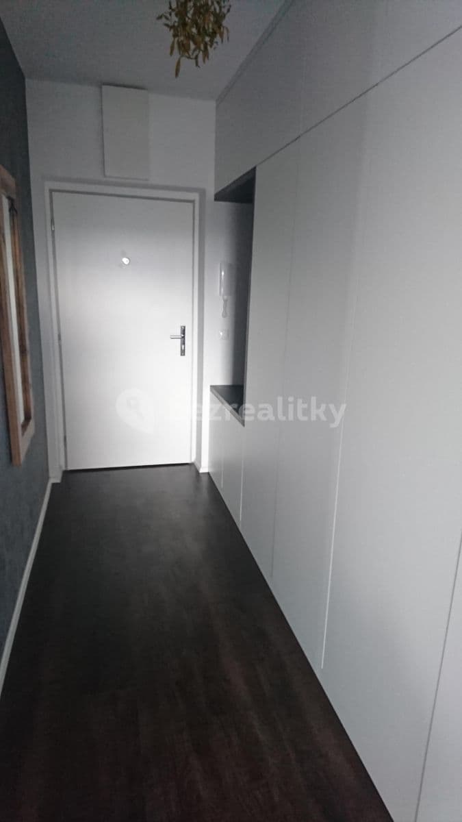 Pronájem bytu 3+kk 70 m², Dlouhá, Tišnov, Jihomoravský kraj Pronájem bytu 3+kk 70 m², Dlouhá, Tišnov, Jihomoravský kraj