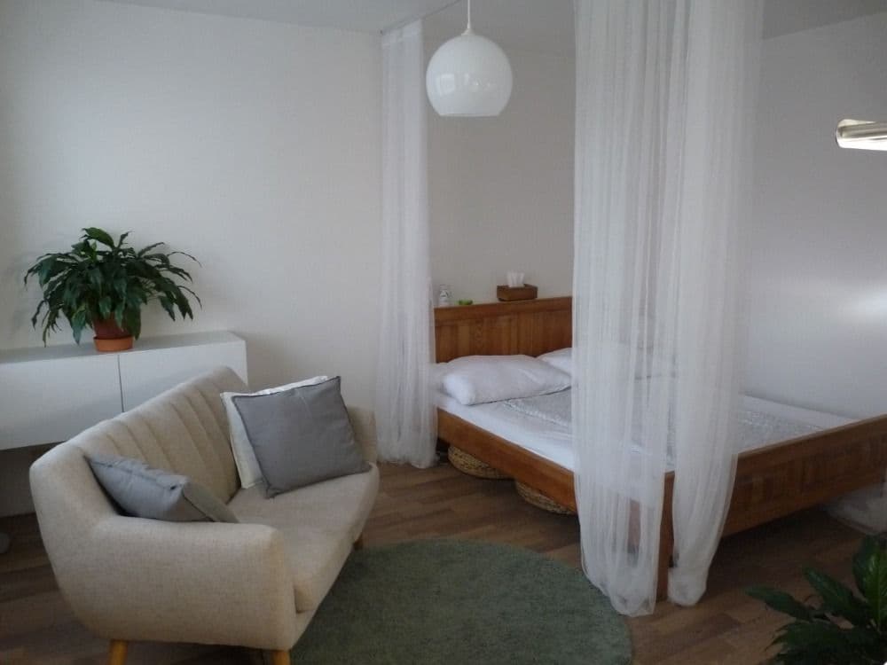 Pronájem bytu 1+kk 29 m², Mostecká, Kladno, Středočeský kraj Pronájem bytu 1+kk 29 m², Mostecká, Kladno, Středočeský kraj