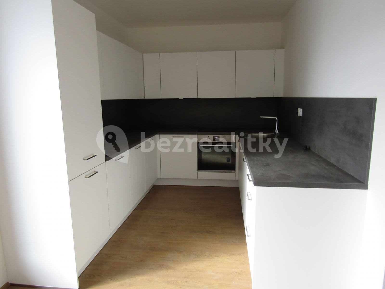Pronájem bytu 4+kk 118 m², Škrábkových, Praha, Praha Pronájem bytu 4+kk 118 m², Škrábkových, Praha, Praha