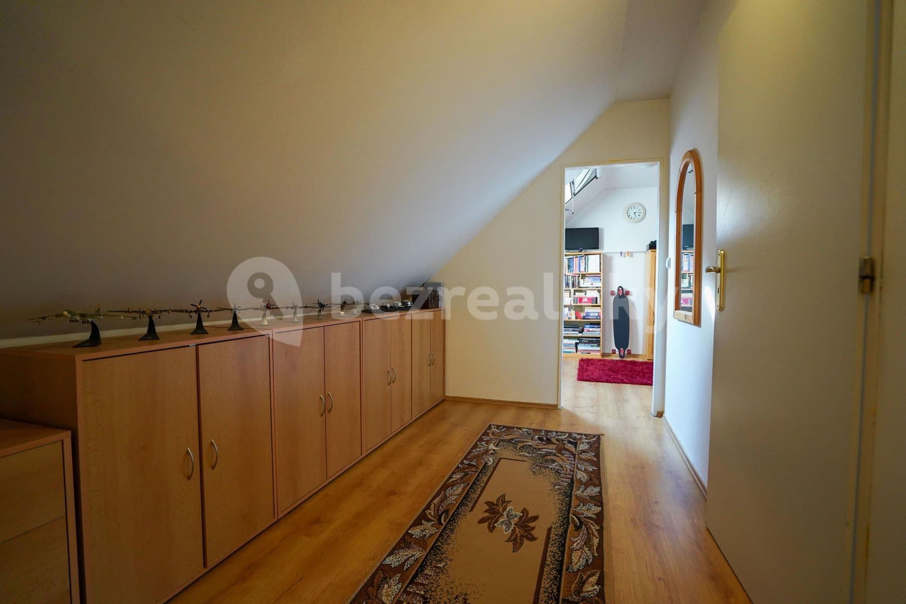 Pronájem domu 90 m², pozemek 300 m², Náves, Úholičky, Středočeský kraj Pronájem domu 90 m², pozemek 300 m², Náves, Úholičky, Středočeský kraj
