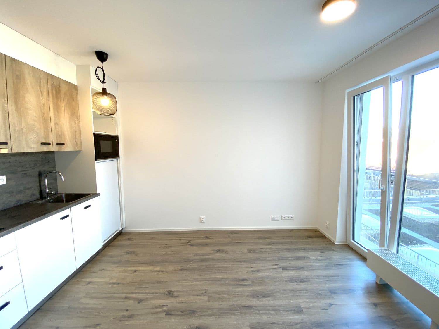 Pronájem bytu Garsoniéra 21 m², Chaloupkova, Brno, Jihomoravský kraj Pronájem bytu Garsoniéra 21 m², Chaloupkova, Brno, Jihomoravský kraj