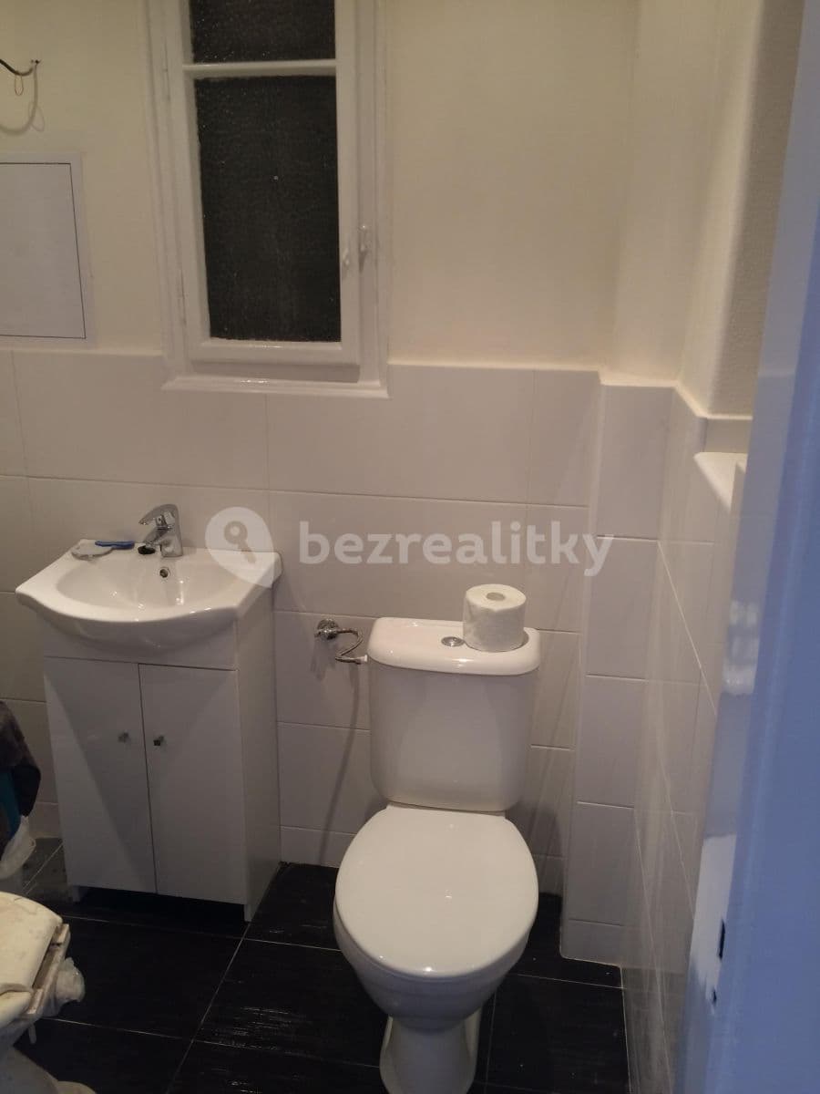 Pronájem bytu 2+kk 47 m², Čestmírova, Praha, Praha Pronájem bytu 2+kk 47 m², Čestmírova, Praha, Praha