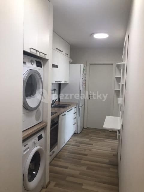 Pronájem bytu 2+1 58 m², Na Hutích, Praha, Praha Pronájem bytu 2+1 58 m², Na Hutích, Praha, Praha