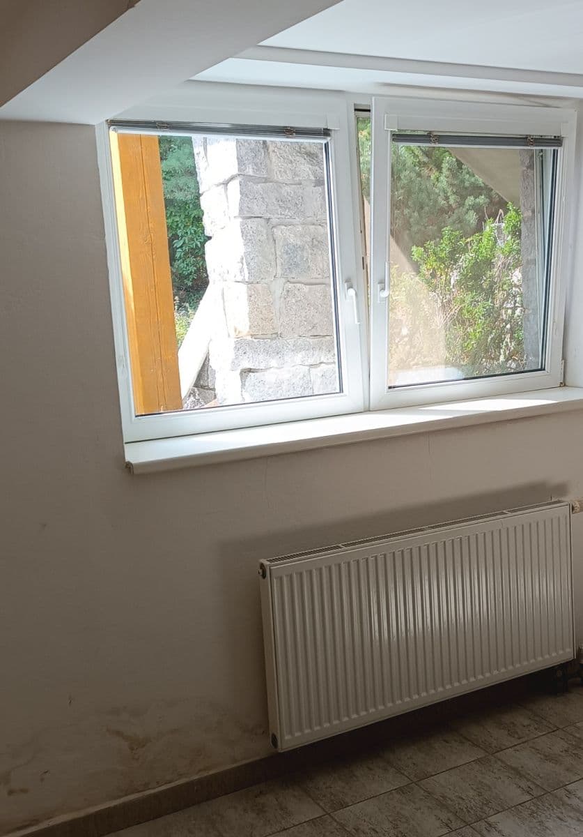 Pronájem bytu 1+1 37 m², Pražská, Úvaly, Středočeský kraj Pronájem bytu 1+1 37 m², Pražská, Úvaly, Středočeský kraj