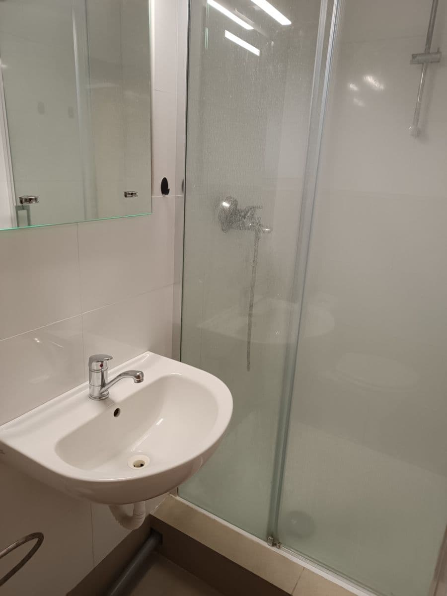 Pronájem bytu 1+1 37 m², Pražská, Úvaly, Středočeský kraj Pronájem bytu 1+1 37 m², Pražská, Úvaly, Středočeský kraj