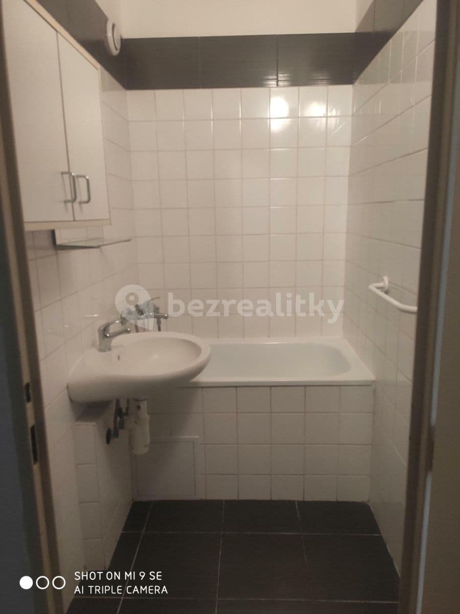 Pronájem bytu 2+kk 47 m², Generála Janouška, Praha, Praha Pronájem bytu 2+kk 47 m², Generála Janouška, Praha, Praha