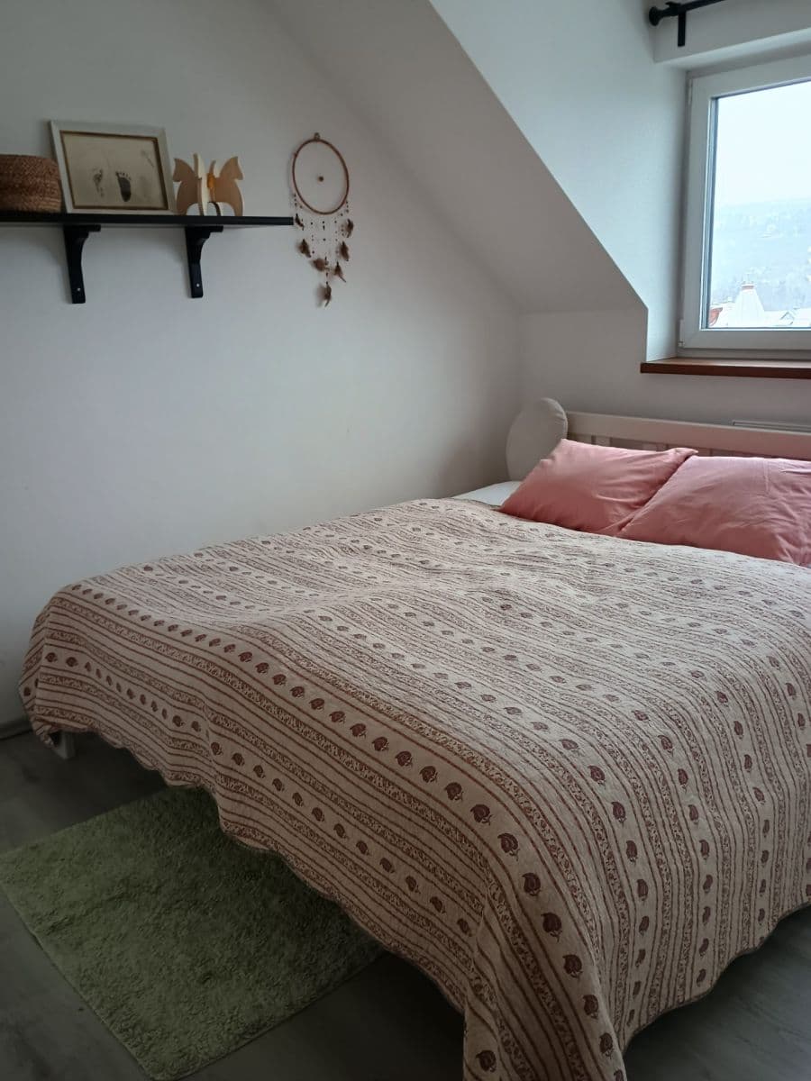 Pronájem bytu 3+kk 90 m², Komenského, Řevnice, Středočeský kraj Pronájem bytu 3+kk 90 m², Komenského, Řevnice, Středočeský kraj