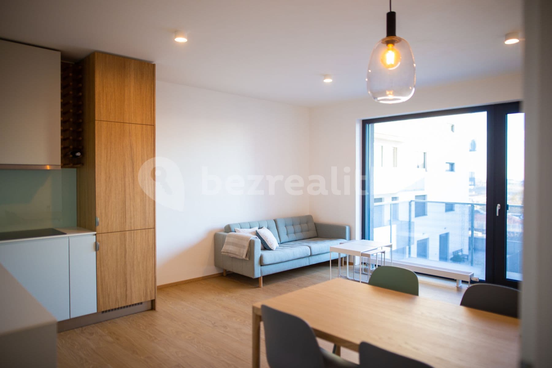 Pronájem bytu 2+kk 61 m², Kumpoštova, Brno, Jihomoravský kraj Pronájem bytu 2+kk 61 m², Kumpoštova, Brno, Jihomoravský kraj