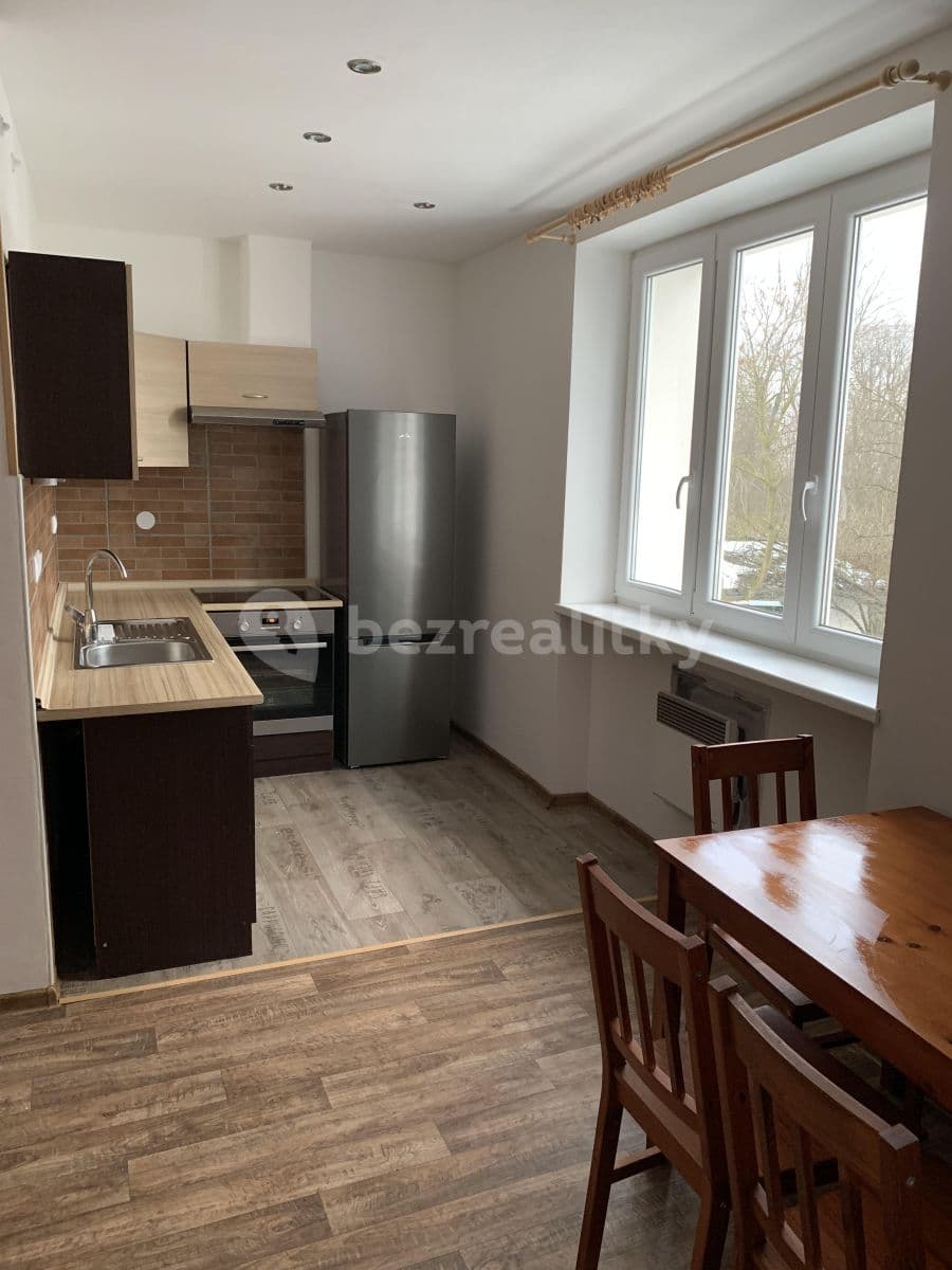 Pronájem bytu 1+1 45 m², Pod Rozhlednou, Jihlava, Kraj Vysočina Pronájem bytu 1+1 45 m², Pod Rozhlednou, Jihlava, Kraj Vysočina