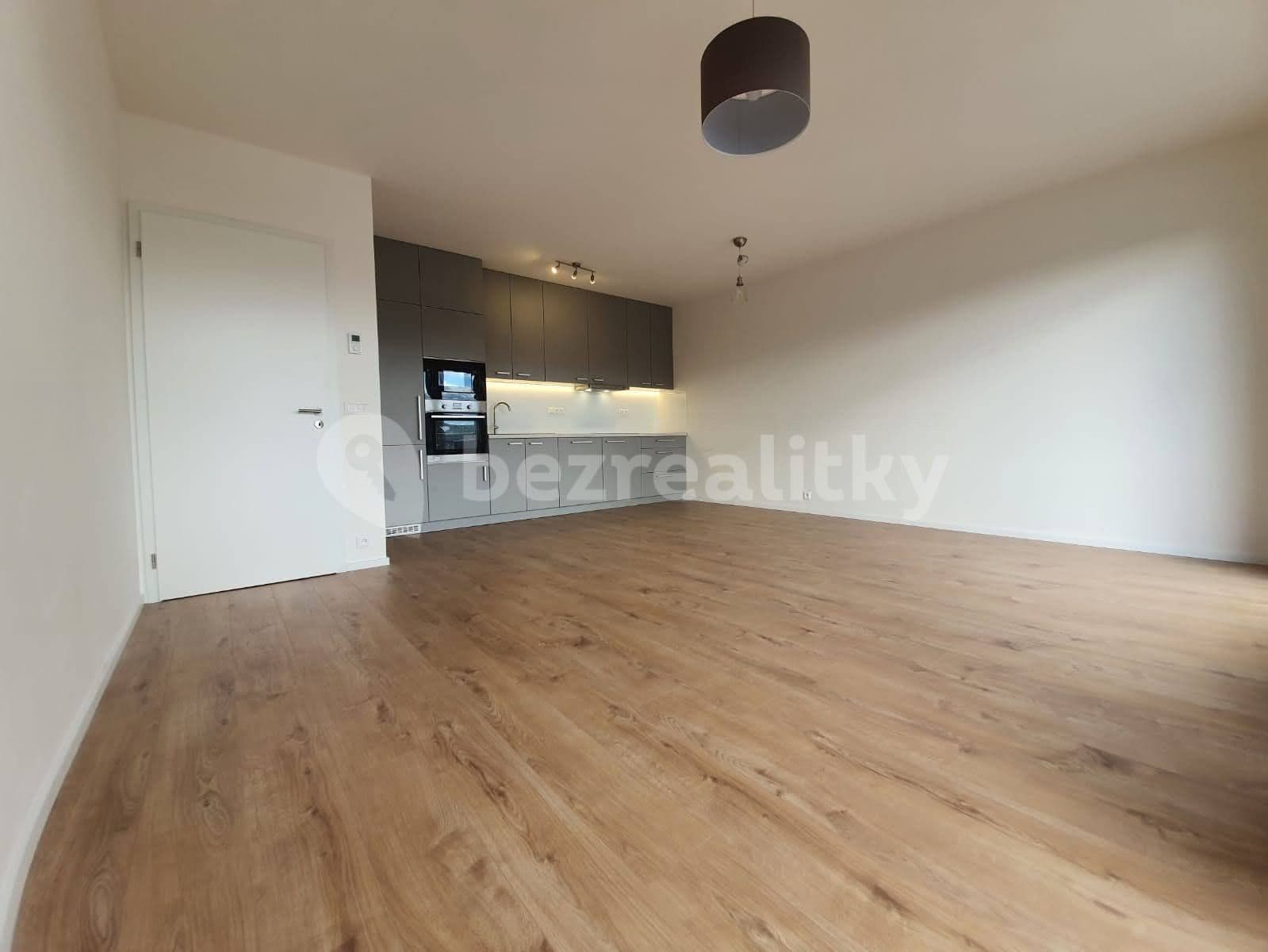 Pronájem bytu 2+kk 62 m², Duslova, Beroun, Středočeský kraj Pronájem bytu 2+kk 62 m², Duslova, Beroun, Středočeský kraj