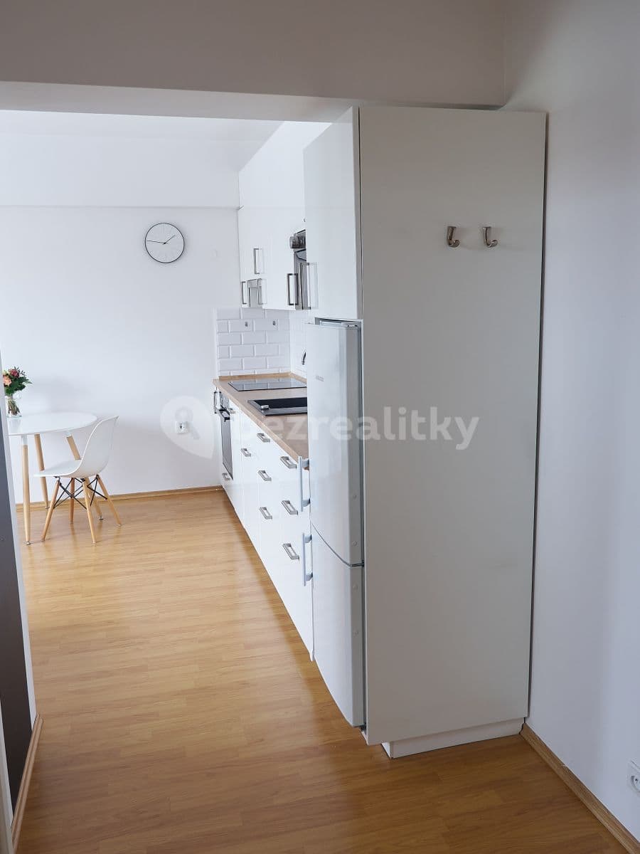 Pronájem bytu 2+kk 40 m², Luštěnická, Praha, Praha Pronájem bytu 2+kk 40 m², Luštěnická, Praha, Praha