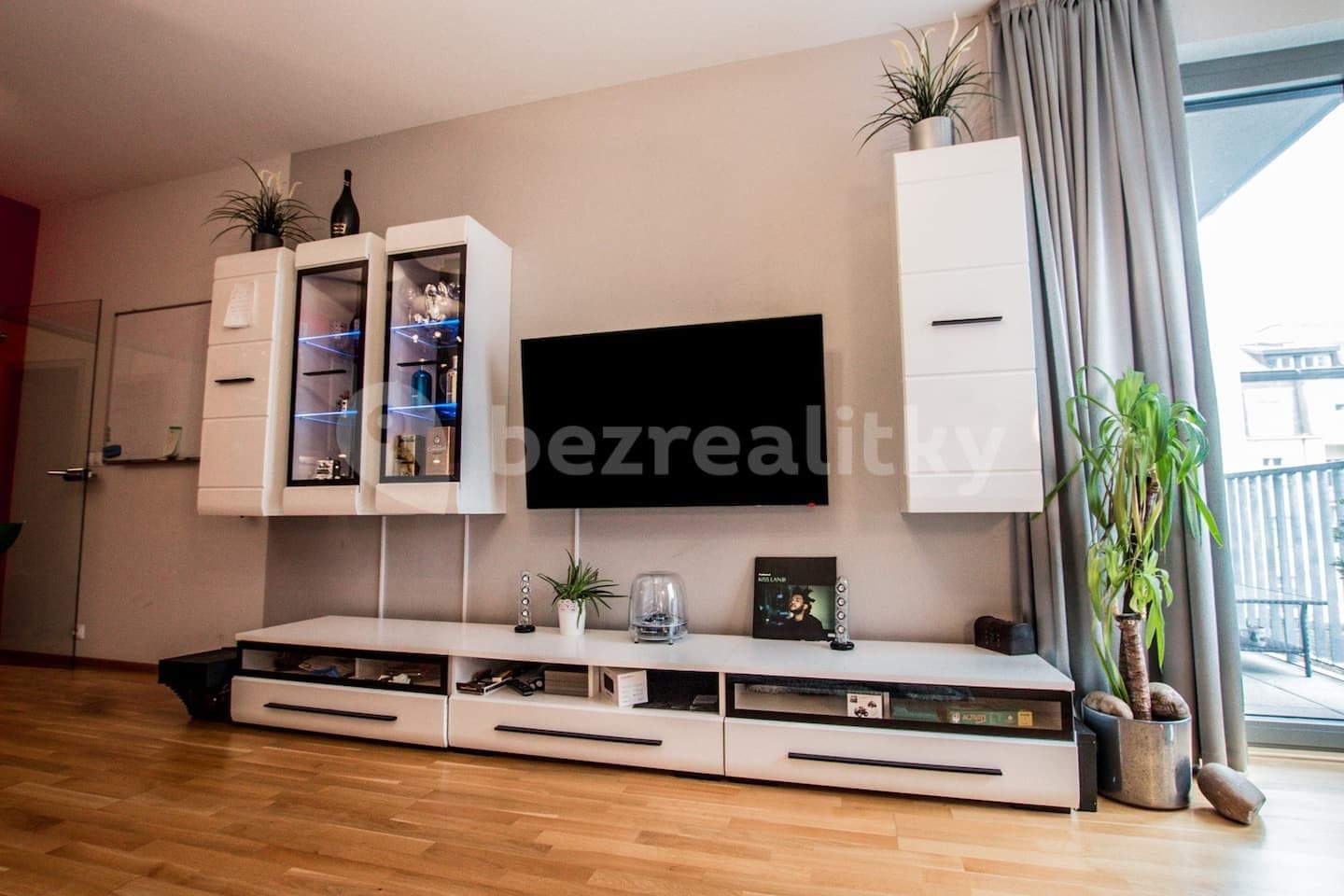 Pronájem bytu 2+kk 69 m², Korunní, Praha, Praha Pronájem bytu 2+kk 69 m², Korunní, Praha, Praha