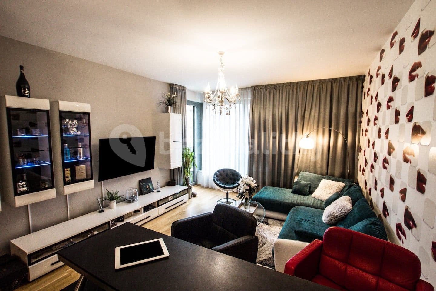 Pronájem bytu 2+kk 69 m², Korunní, Praha, Praha Pronájem bytu 2+kk 69 m², Korunní, Praha, Praha