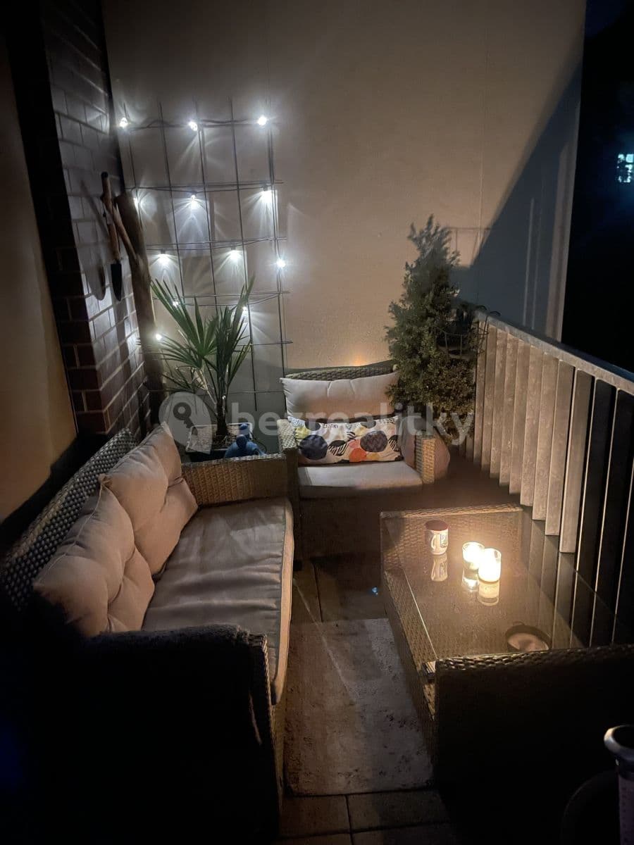 Pronájem bytu 2+kk 69 m², Korunní, Praha, Praha Pronájem bytu 2+kk 69 m², Korunní, Praha, Praha