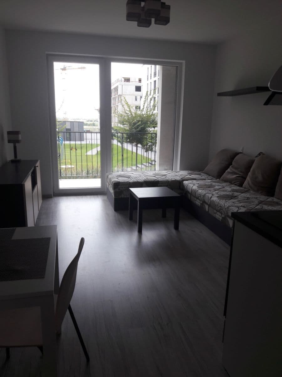 Pronájem bytu 1+1 31 m², Zuzany Chalupovej, Petržalka, Bratislavský kraj Pronájem bytu 1+1 31 m², Zuzany Chalupovej, Petržalka, Bratislavský kraj