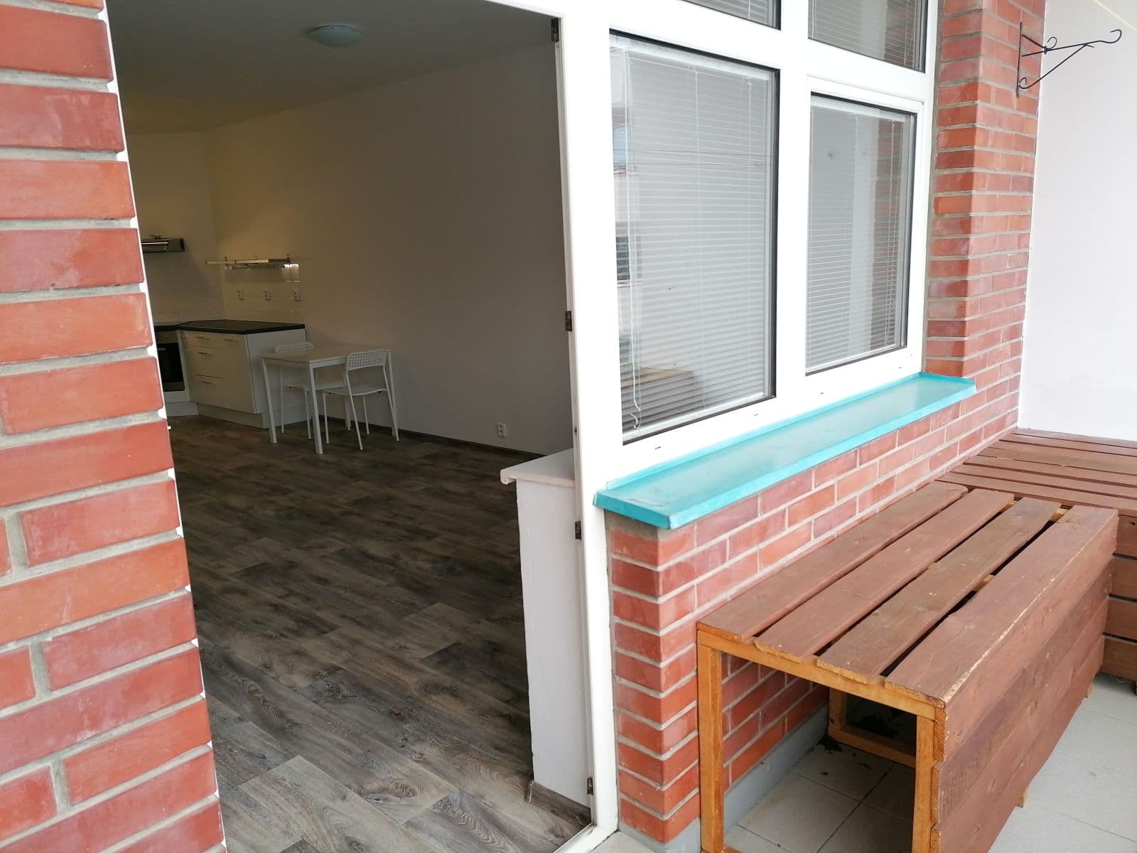 Pronájem bytu 1+kk 45 m², Podlesí IV, Zlín, Zlínský kraj Pronájem bytu 1+kk 45 m², Podlesí IV, Zlín, Zlínský kraj