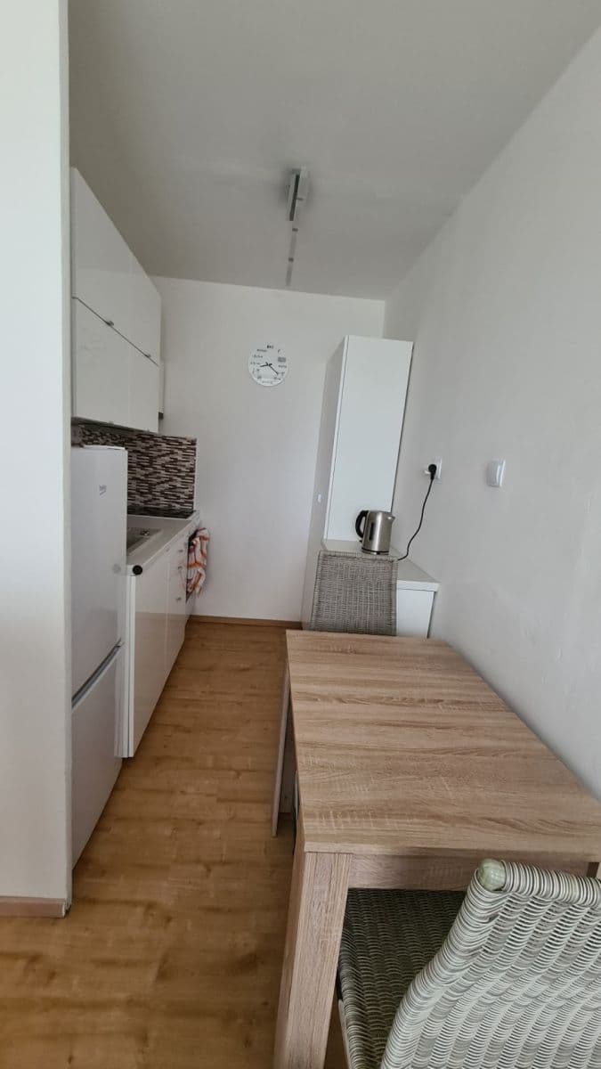 Pronájem bytu 2+kk 41 m², Šimůnkova, Praha, Praha Pronájem bytu 2+kk 41 m², Šimůnkova, Praha, Praha