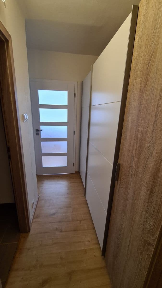 Pronájem bytu 2+kk 41 m², Šimůnkova, Praha, Praha Pronájem bytu 2+kk 41 m², Šimůnkova, Praha, Praha
