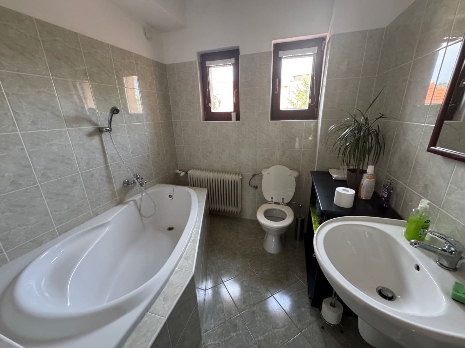 Pronájem kanceláře 128 m², Voráčovská, Praha, Praha Pronájem kanceláře 128 m², Voráčovská, Praha, Praha