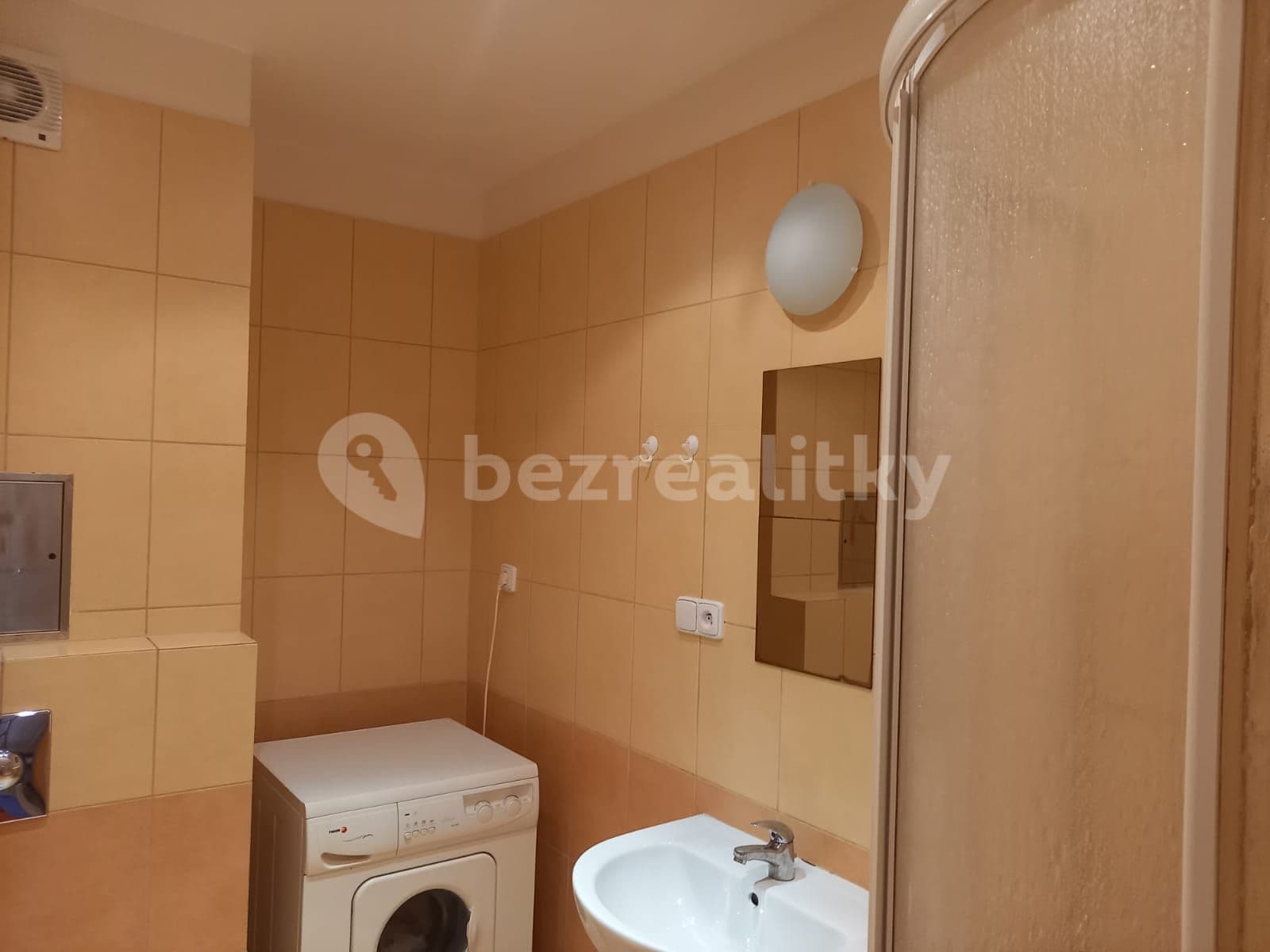 Pronájem bytu Garsoniéra 30 m², Kamelova, Praha, Praha Pronájem bytu Garsoniéra 30 m², Kamelova, Praha, Praha