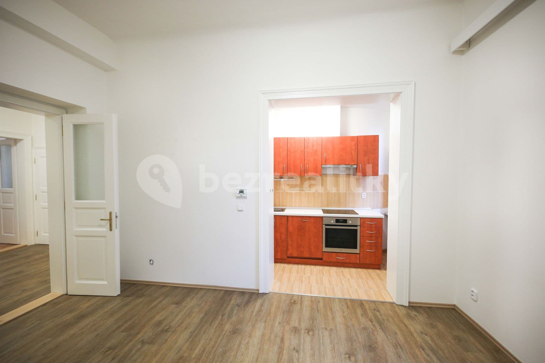 Pronájem bytu 3+kk 85 m², Bělehradská, Praha, Praha Pronájem bytu 3+kk 85 m², Bělehradská, Praha, Praha