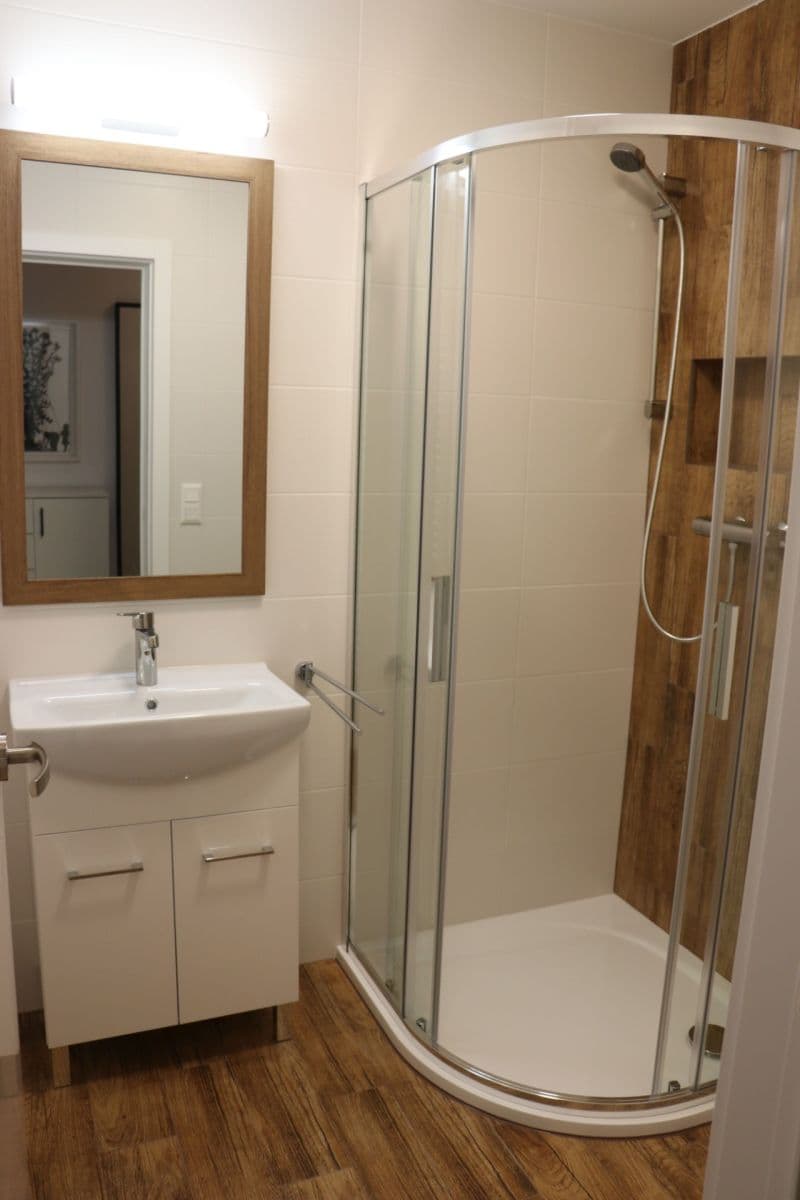 Pronájem bytu 2+1 58 m², Jozefa Cígera Hronského, Nové Mesto, Bratislavský kraj Pronájem bytu 2+1 58 m², Jozefa Cígera Hronského, Nové Mesto, Bratislavský kraj