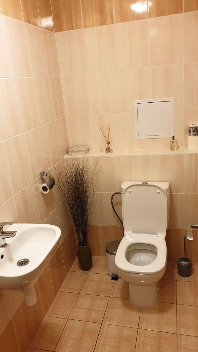 Pronájem bytu 3+kk 92 m², Kytlická, Praha, Praha Pronájem bytu 3+kk 92 m², Kytlická, Praha, Praha