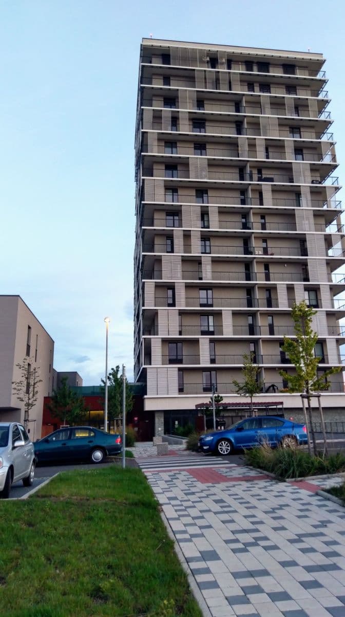 Pronájem bytu 4+kk 120 m², Medunova, Praha, Praha Pronájem bytu 4+kk 120 m², Medunova, Praha, Praha