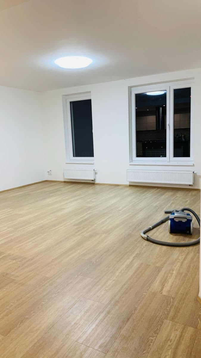 Pronájem bytu 4+kk 120 m², Medunova, Praha, Praha Pronájem bytu 4+kk 120 m², Medunova, Praha, Praha