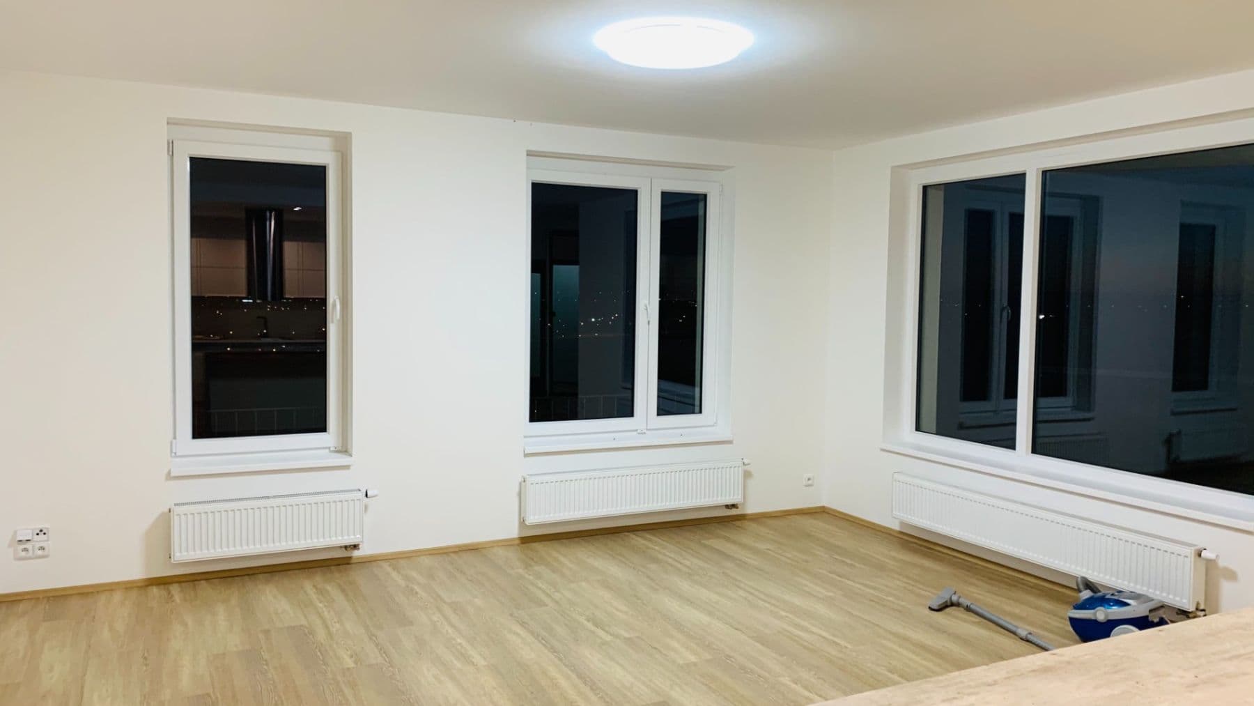 Pronájem bytu 4+kk 120 m², Medunova, Praha, Praha Pronájem bytu 4+kk 120 m², Medunova, Praha, Praha