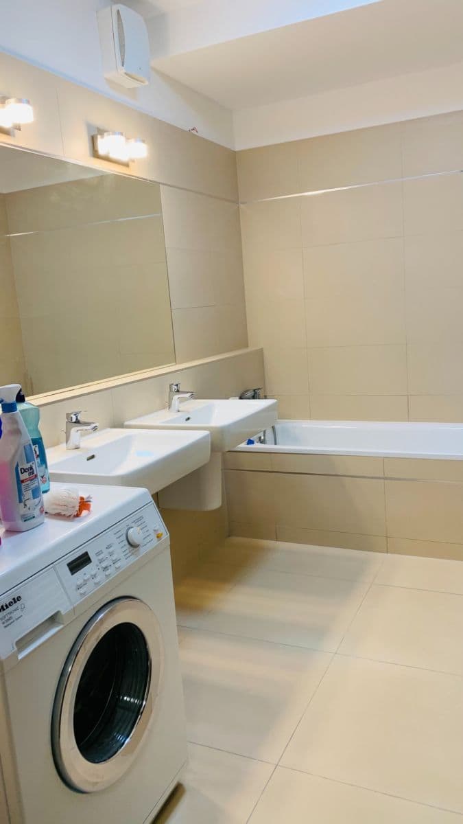 Pronájem bytu 4+kk 120 m², Medunova, Praha, Praha Pronájem bytu 4+kk 120 m², Medunova, Praha, Praha