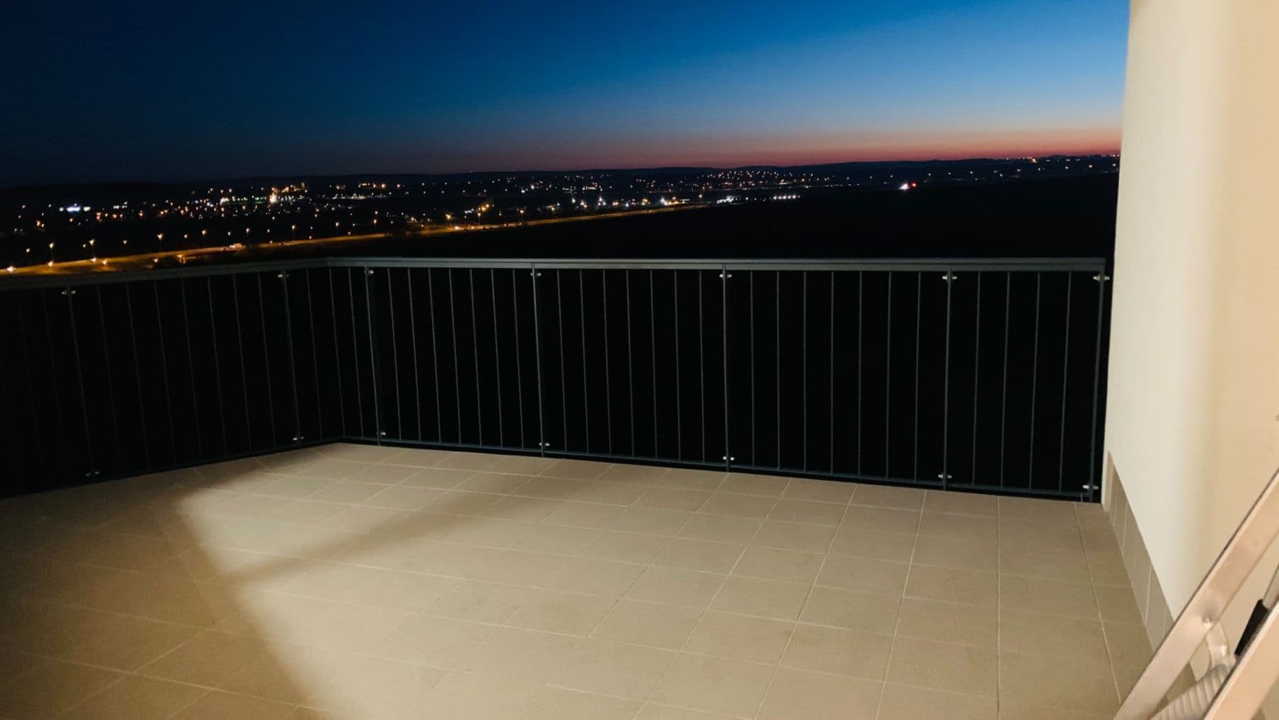 Pronájem bytu 4+kk 120 m², Medunova, Praha, Praha Pronájem bytu 4+kk 120 m², Medunova, Praha, Praha