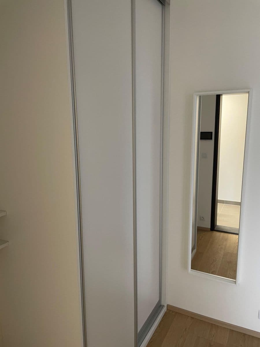 Pronájem bytu 1+kk 42 m², Nuselská, Praha, Praha Pronájem bytu 1+kk 42 m², Nuselská, Praha, Praha