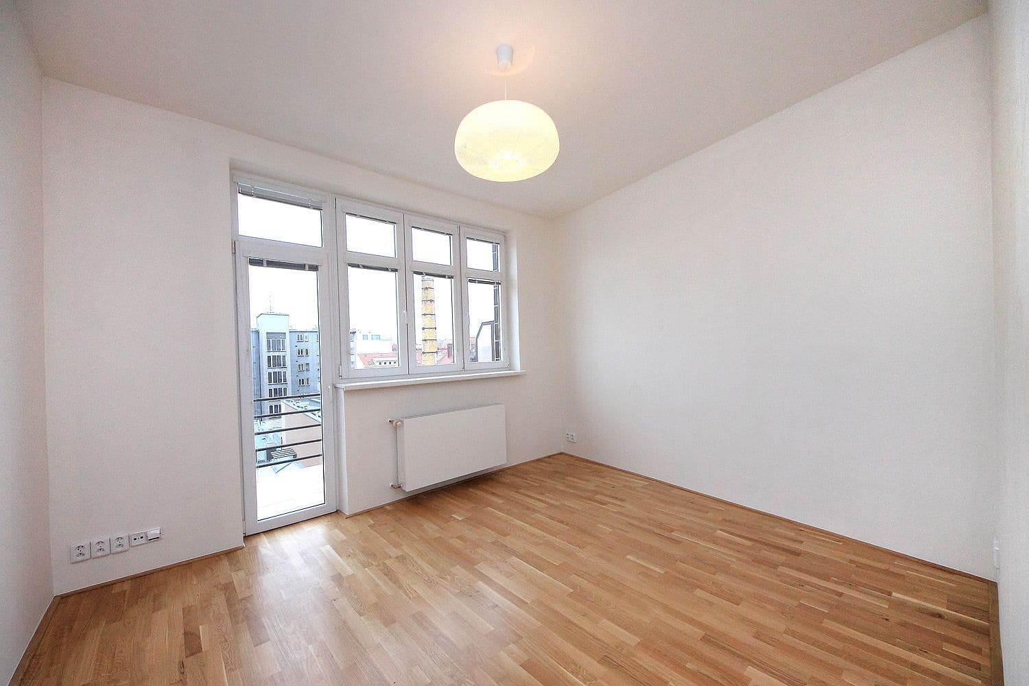 Pronájem bytu 2+kk 53 m², Přístavní, Praha, Praha Pronájem bytu 2+kk 53 m², Přístavní, Praha, Praha