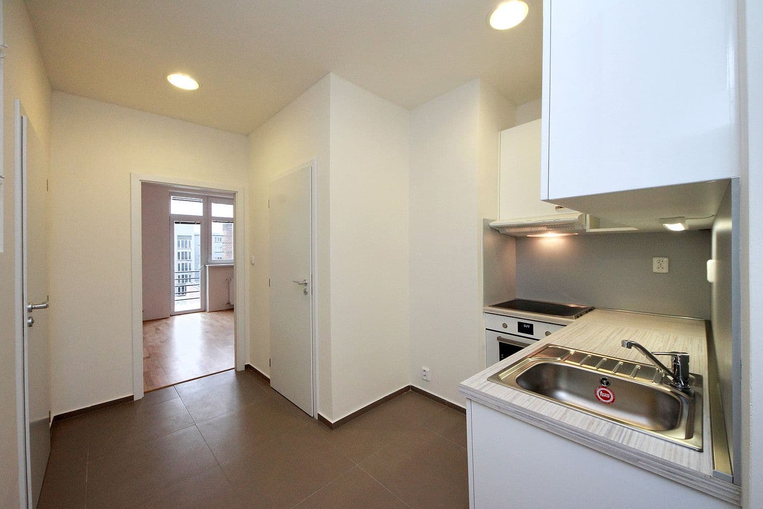 Pronájem bytu 2+kk 53 m², Přístavní, Praha, Praha Pronájem bytu 2+kk 53 m², Přístavní, Praha, Praha