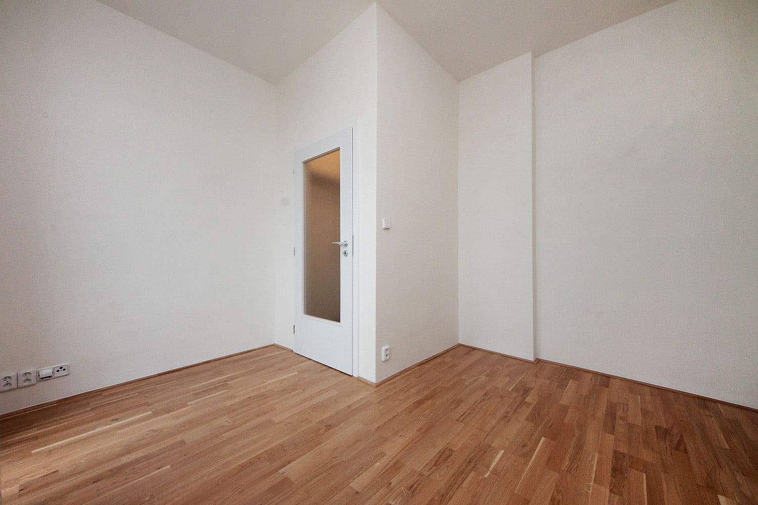 Pronájem bytu 2+kk 53 m², Přístavní, Praha, Praha Pronájem bytu 2+kk 53 m², Přístavní, Praha, Praha
