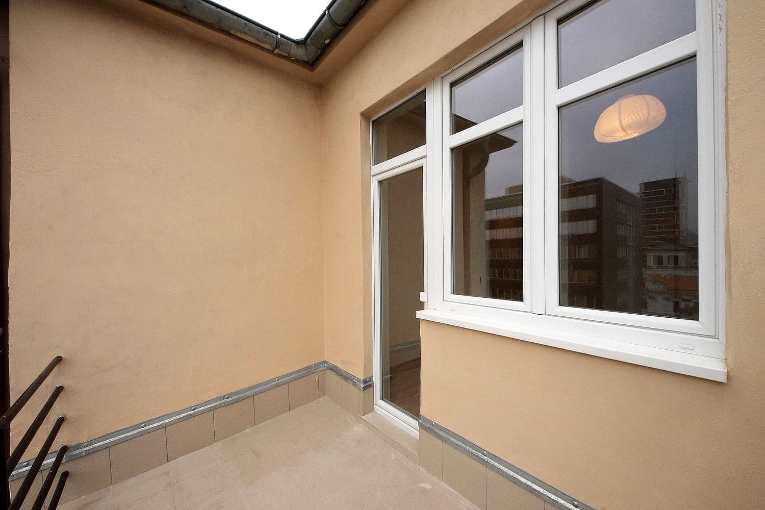 Pronájem bytu 2+kk 53 m², Přístavní, Praha, Praha Pronájem bytu 2+kk 53 m², Přístavní, Praha, Praha