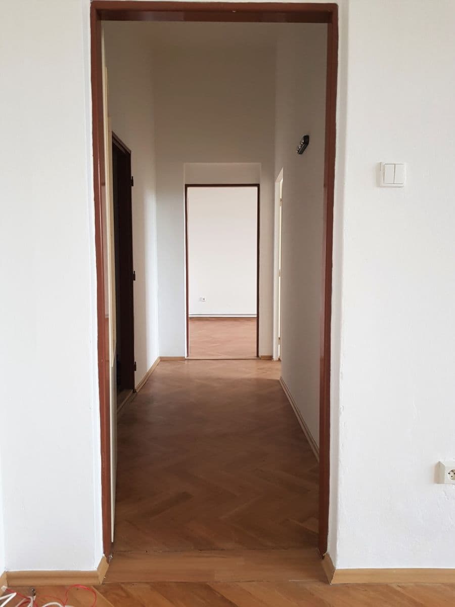 Pronájem bytu 4+kk 115 m², Hálkova, Plzeň, Plzeňský kraj Pronájem bytu 4+kk 115 m², Hálkova, Plzeň, Plzeňský kraj