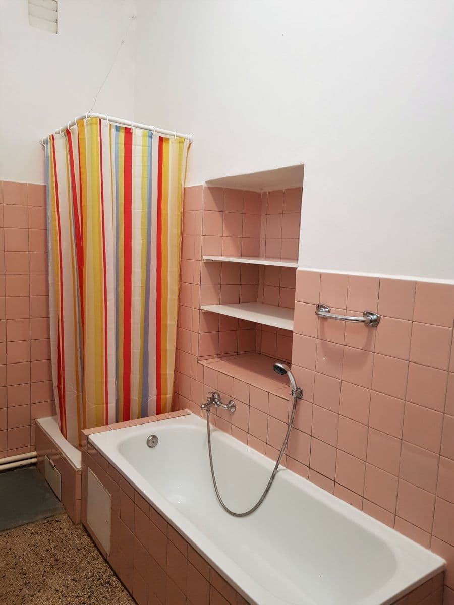 Pronájem bytu 4+kk 115 m², Hálkova, Plzeň, Plzeňský kraj Pronájem bytu 4+kk 115 m², Hálkova, Plzeň, Plzeňský kraj