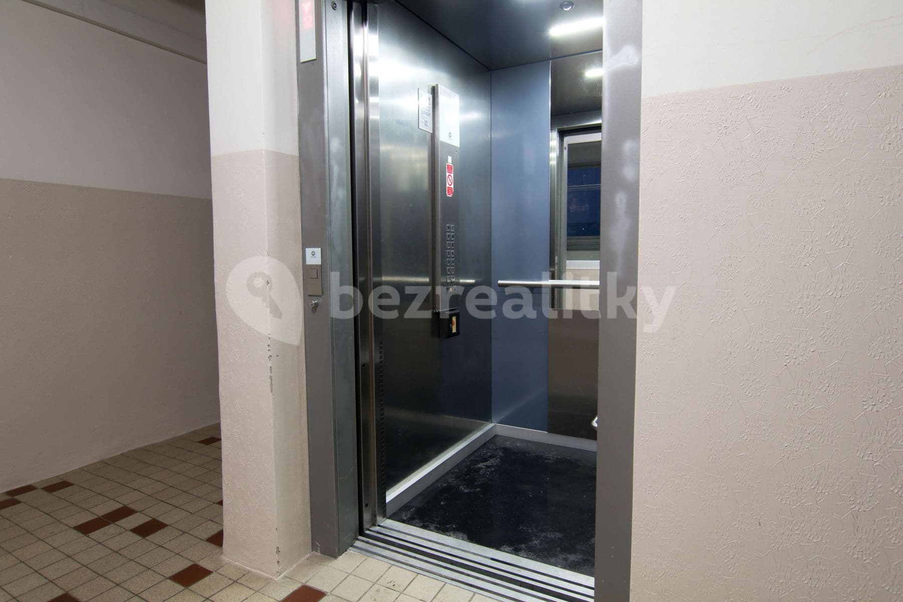 Pronájem bytu 1+kk 23 m², Evropská, Praha, Praha Pronájem bytu 1+kk 23 m², Evropská, Praha, Praha