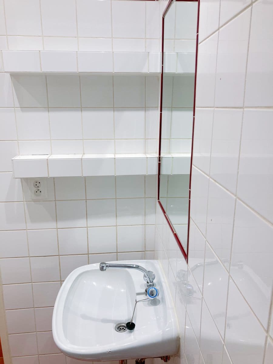 Pronájem bytu 1+kk 27 m², Na Vrstvách, Praha, Praha Pronájem bytu 1+kk 27 m², Na Vrstvách, Praha, Praha