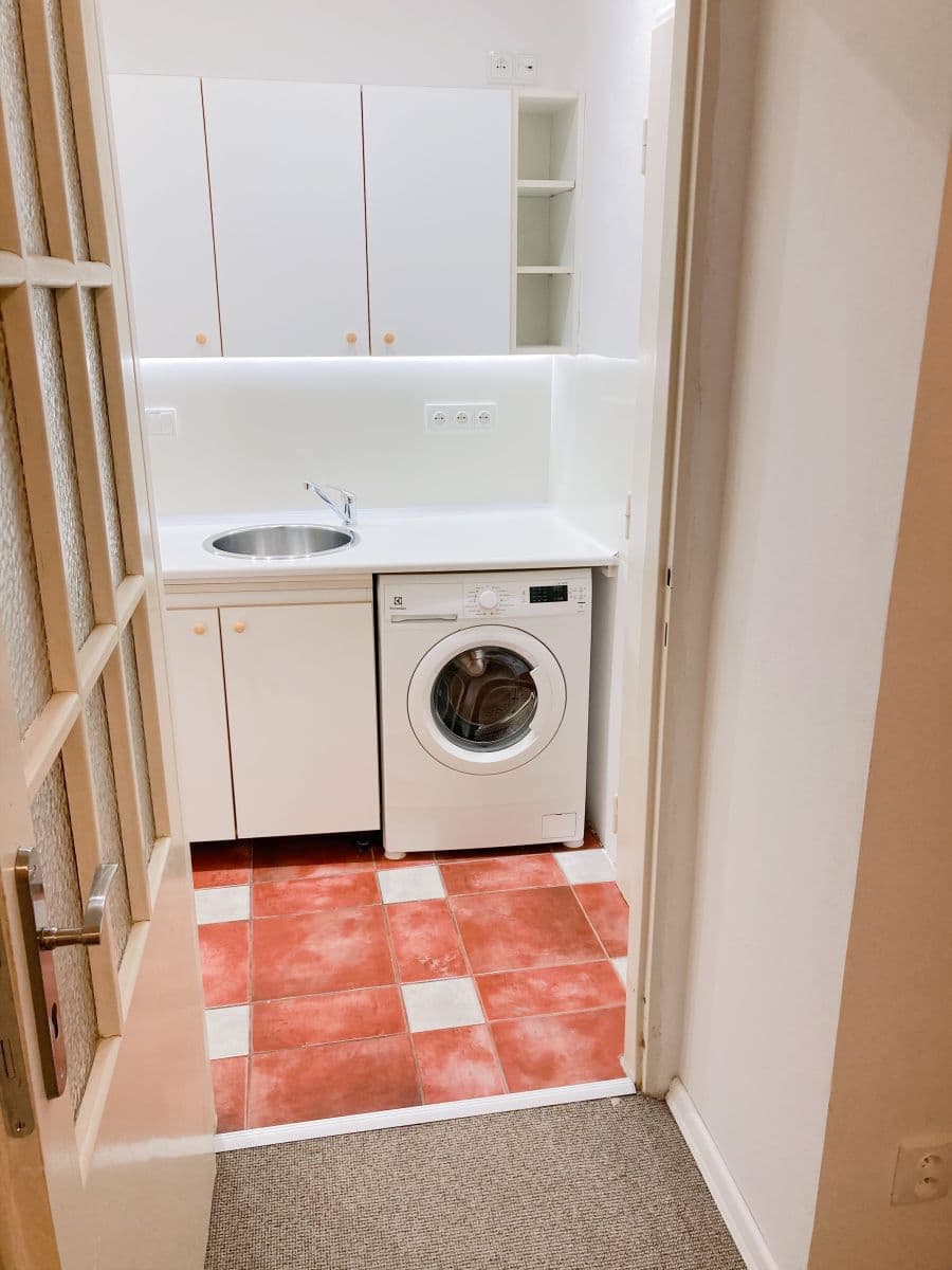 Pronájem bytu 1+kk 27 m², Na Vrstvách, Praha, Praha Pronájem bytu 1+kk 27 m², Na Vrstvách, Praha, Praha