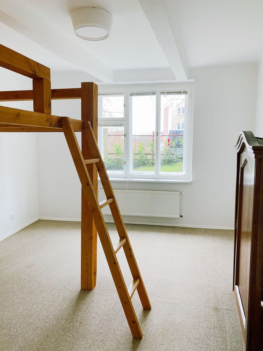 Pronájem bytu 1+kk 27 m², Na Vrstvách, Praha, Praha Pronájem bytu 1+kk 27 m², Na Vrstvách, Praha, Praha