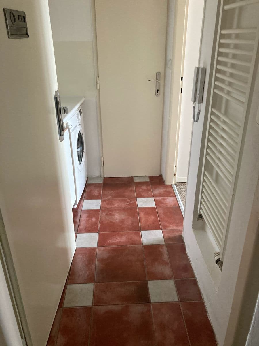 Pronájem bytu 1+kk 27 m², Na Vrstvách, Praha, Praha Pronájem bytu 1+kk 27 m², Na Vrstvách, Praha, Praha