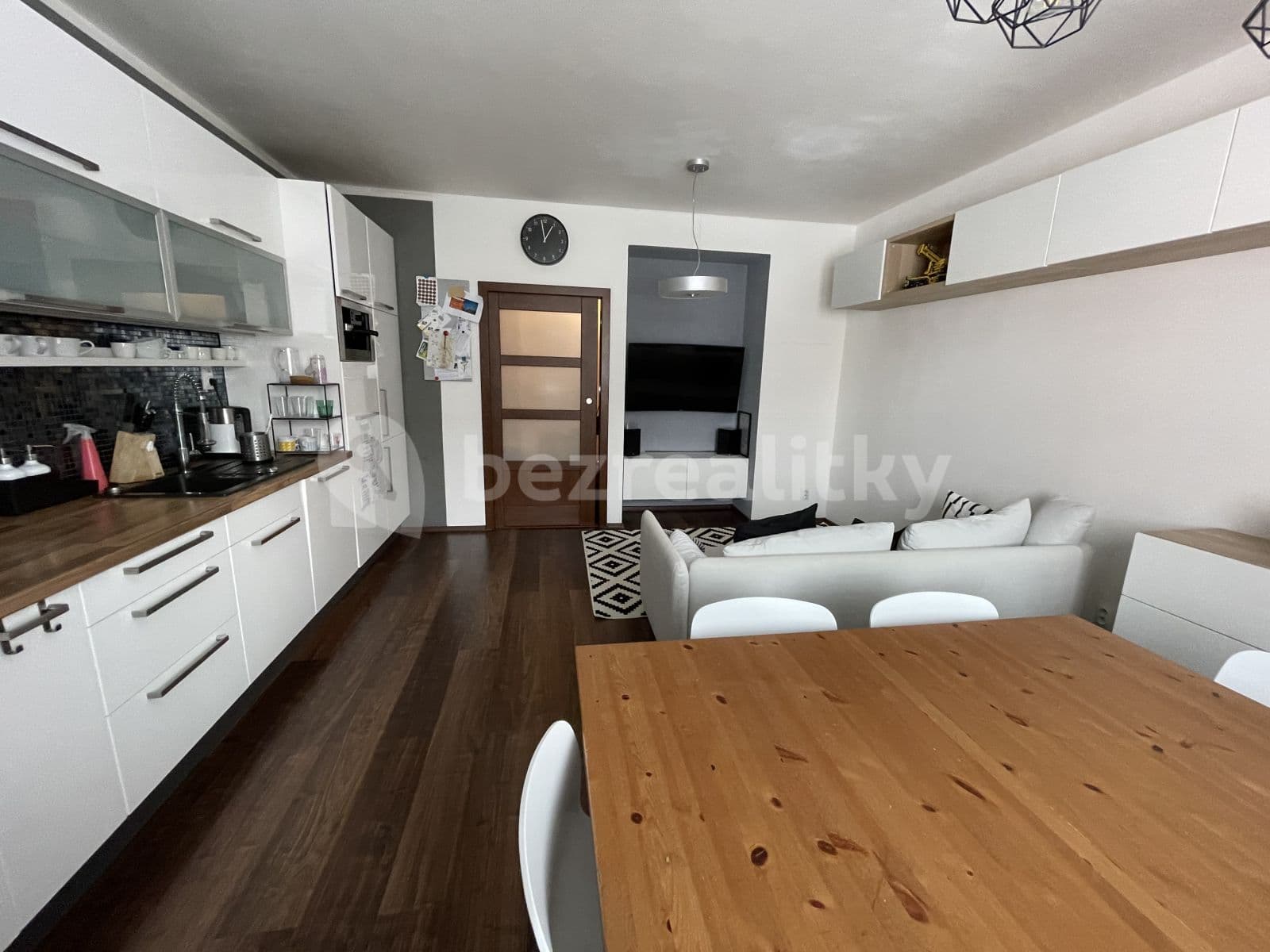 Pronájem bytu 3+kk 74 m², Jeremenkova, Praha, Praha Pronájem bytu 3+kk 74 m², Jeremenkova, Praha, Praha